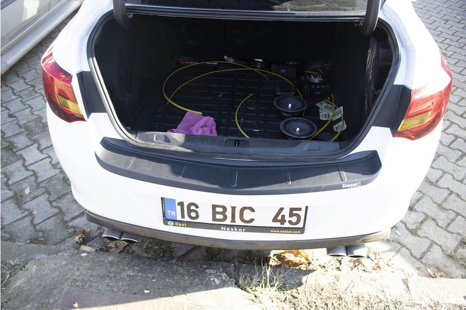 Opel Astra J 2009–2015 Stötfångarskydd bak EuroCap (Sedan, ABS) Foto 5
