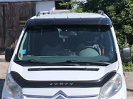 Citroen Jumpy 2007–2017 Vindrutespoiler (svart blank, 5 mm) foto 1