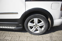 Volkswagen Caddy 2015–2020 Sats med lister och skärmbreddare foto 28