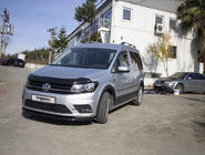 Volkswagen Caddy 2015–2020 Sats med lister och skärmbreddare foto 44