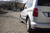 Volkswagen Caddy 2015–2020 Sats med lister och skärmbreddare foto 7