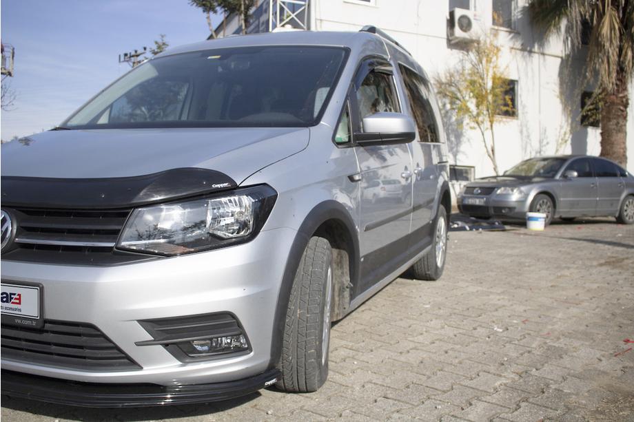 Volkswagen Caddy 2015–2020 Sats med lister och skärmbreddare 1 dörr, kort hjulbas Foto 8