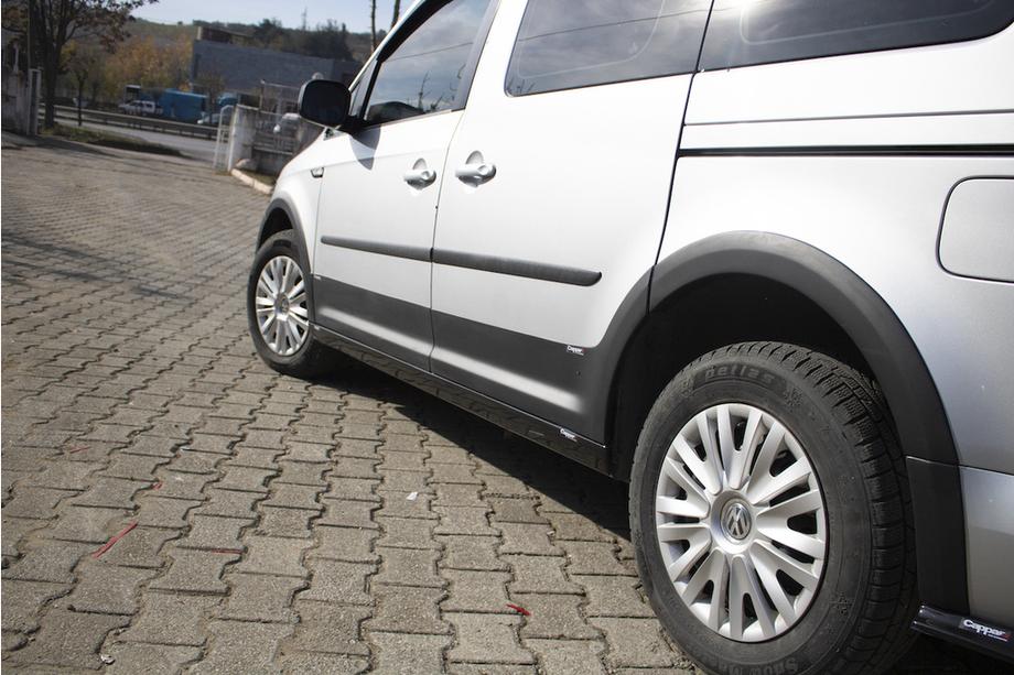 Volkswagen Caddy 2015–2020 Sats med lister och skärmbreddare 1 dörr, kort hjulbas Foto 37