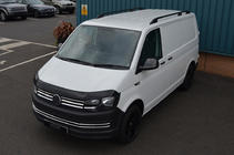Volkswagen T6 2015–2024 Huvdeflektor (EuroCap) foto 5