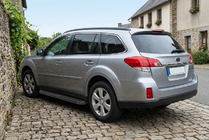 Subaru Outback 2009–2014 Sidosteg Tayga Black (2 st, aluminium) foto 1