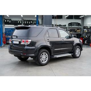 Sidosteg New Vision Grey (2 st, aluminium) Toyota Fortuner 2006–2015 foto 1