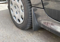 Peugeot 206 1998–2024 Stänkskydd Premium (4 st) foto 2