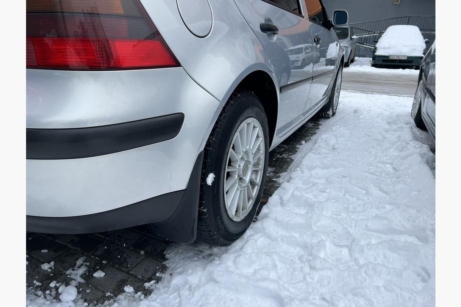 Volkswagen Golf 4 1997–2006 Premium stänklappar (HB, 4 st) Image