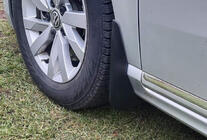 Volkswagen Passat B7 2012–2015 Stänkskydd Premium (EU) (4 st) foto 2