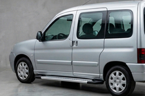 Peugeot Partner 1996–2008 Sidosteg New Vision Grey (2 st, aluminium) foto 1