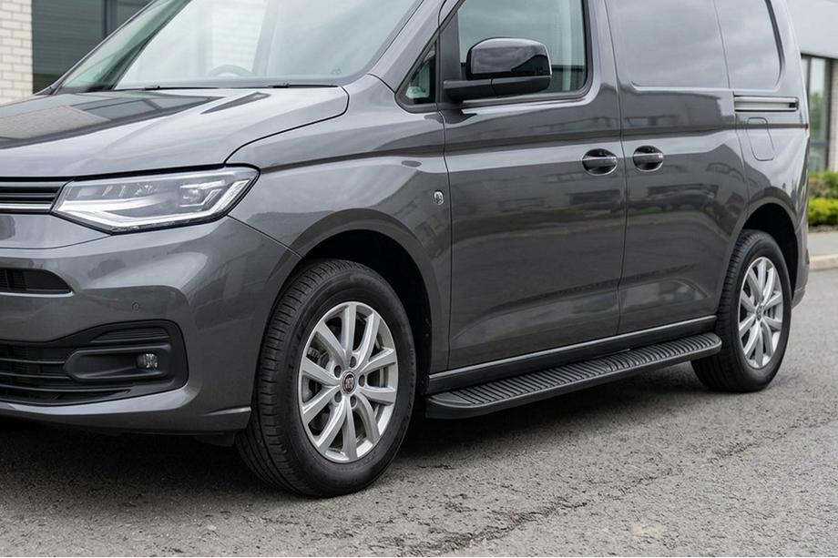 Opel Combo 2019– Sidosteg Tayga Black (2 st, aluminium) Image