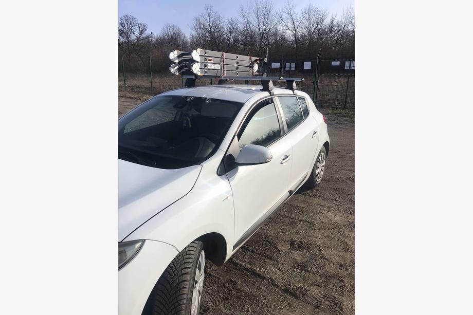 Renault Megane III 2009–2016 Takräcke tvärbalkar för slätt tak (2 st, Asaf V4) Foto 3