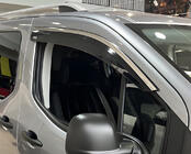 Opel Combo 2019– Vindavvisare med kromlist (2 st, Niken) foto 1