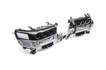 Toyota Land Cruiser 200 2007–2021 Framstrålkastare 2016+ (LX-Design) foto 16