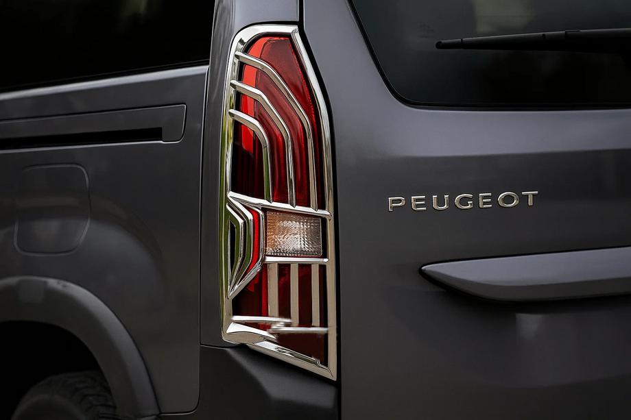 Peugeot Partner/Rifter 2019– Kromade bakljusramar (2 st, ABS) Image