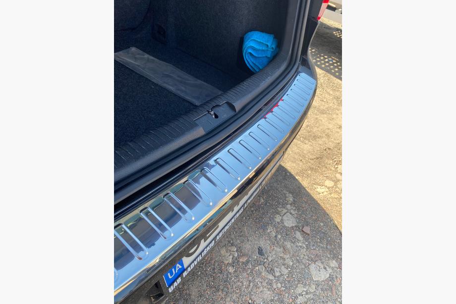 Volkswagen Golf 6 2008–2014 Lastskydd bakre stötfångare Carmos (HB, rostfritt stål) Foto 4