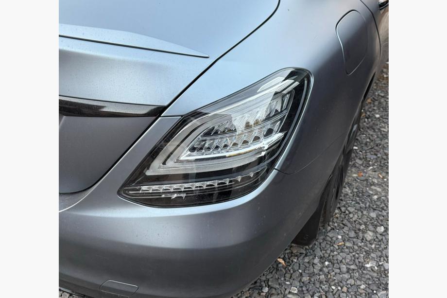Mercedes C-class W205 2014–2021 Baklyktor BlackEdition V1 (2 st) Foto 2