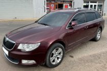 Skoda Superb 2009–2015 Vindavvisare med kromlist SW (4 st, HIC) foto 3