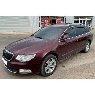 Vindavvisare med kromlist SW (4 st, HIC) Skoda Superb 2009–2015 foto 3