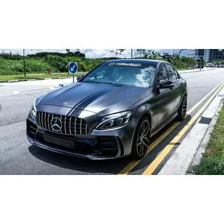 Bodykit-kit med komplett bakre stötfångare (Black Mamba C63GT-design)