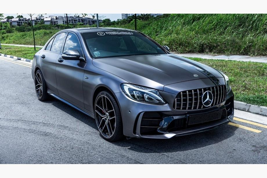 Mercedes C-class W205 2014–2021 Bodykit-kit med komplett bakre stötfångare (Black Mamba C63GT-design) Foto 3