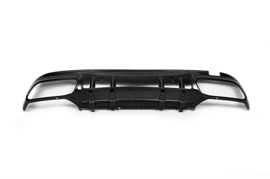 Mercedes C-class W205 2014–2021 Bodykit-kit med komplett bakre stötfångare (Black Mamba C63GT-design) Foto 15