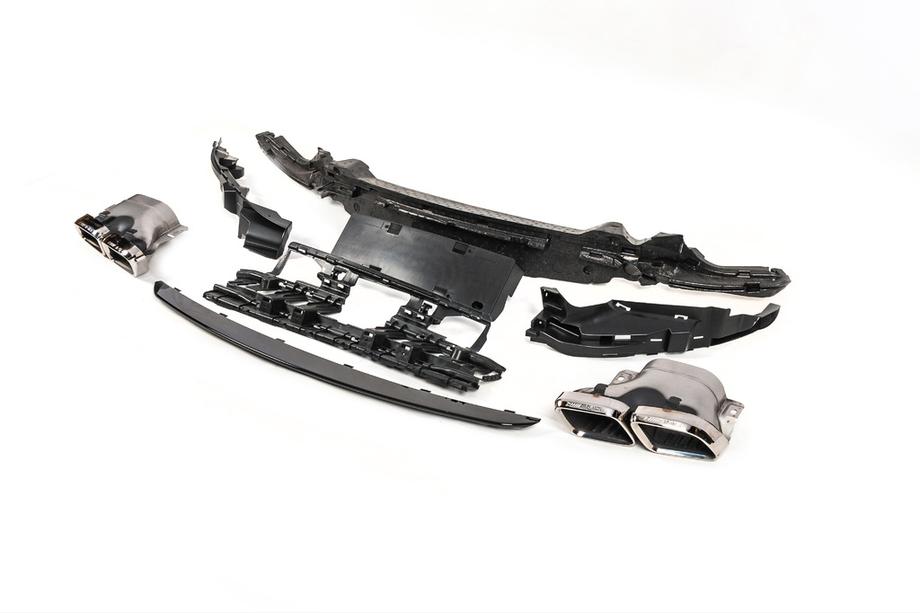 Mercedes C-class W205 2014–2021 Bodykit-kit med komplett bakre stötfångare (Black Mamba C63GT-design) Foto 17