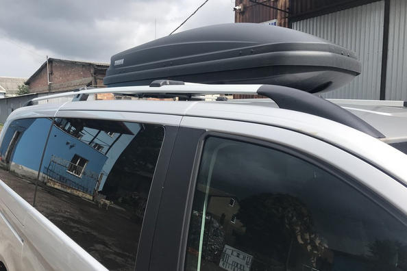Takräcken till Mercedes Vito