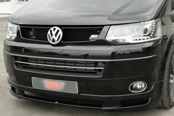 Främre stötfångare till Volkswagen T5 Transporter