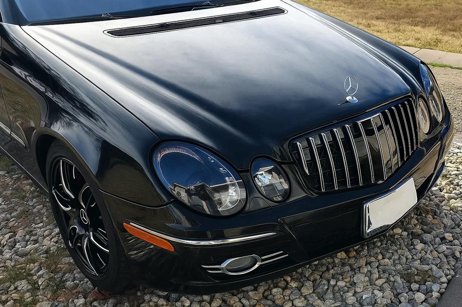 Mercedes E-klass W211 2002–2009 Frontgrill 2006-2009 (GT Panamericana) Image