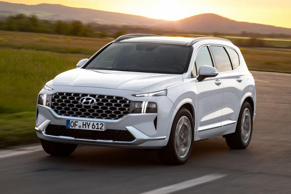 Uppdaterade Hyundai Santa Fe-crossovern nu till salu
