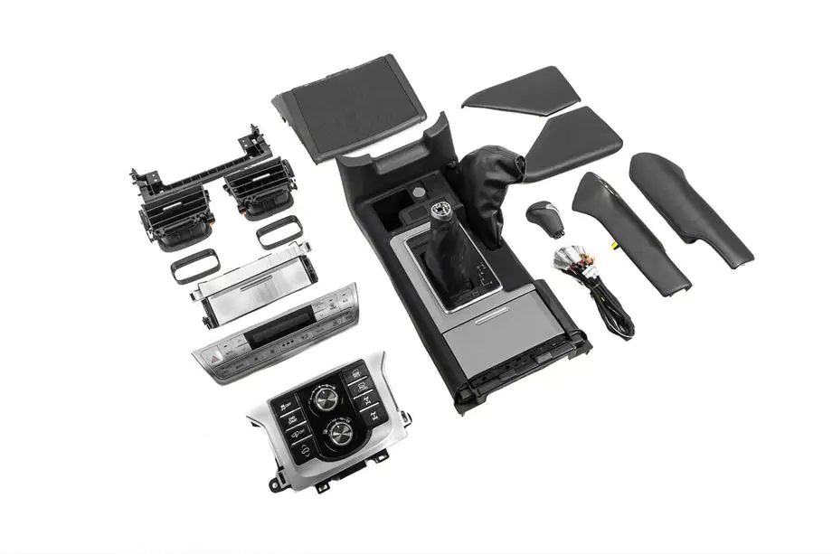 Toyota Land Cruiser Prado 150 2009–2023 Komplett uppgraderingskit för kupén (instrumentpanelslister) 2018-2023 Image