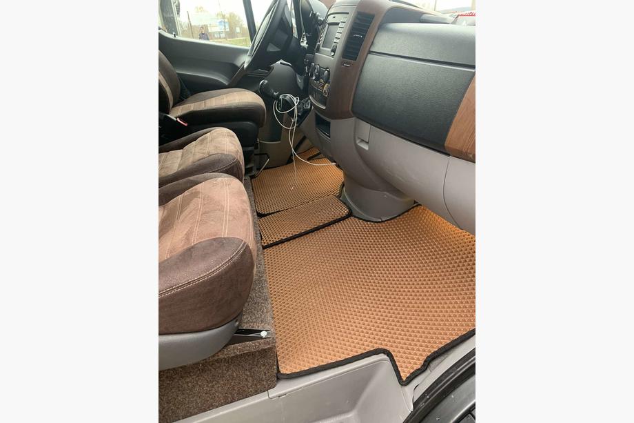 Volkswagen Crafter 2006–2016 EVA V1 bilmattor (bruna) Image