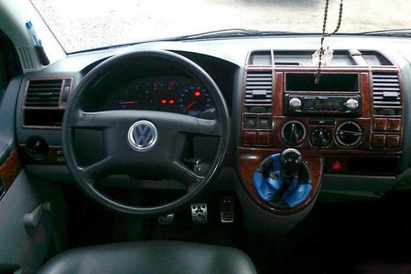 Interiörtuning för Volkswagen T5 Multivan och panelkåpor