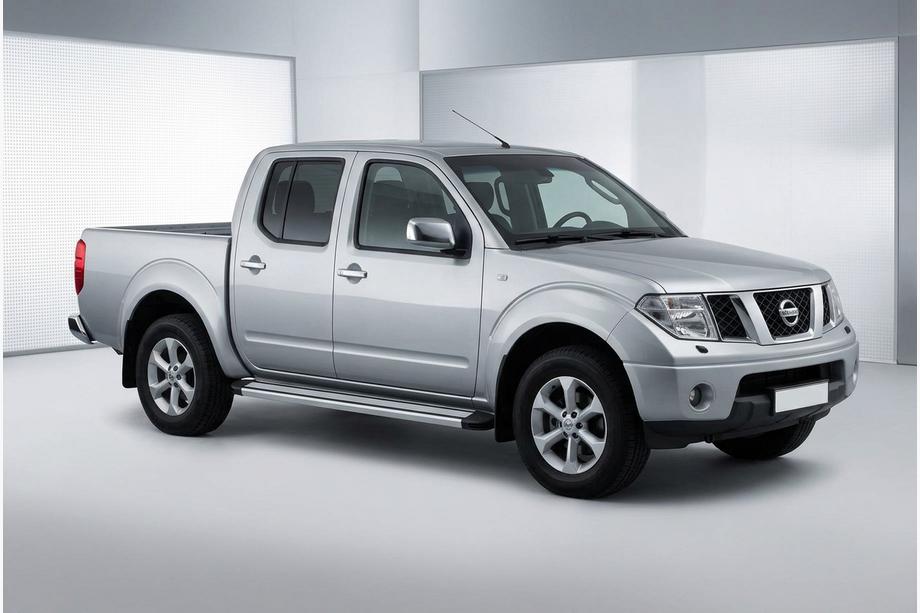 Nissan Navara 2006–2015 Sidosteg Maya V4 (2 st, aluminium) Image