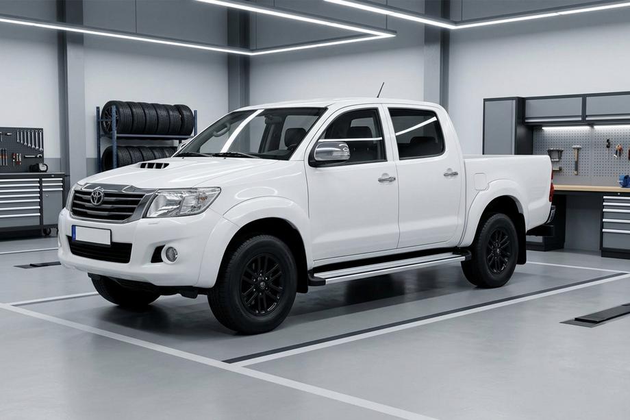Toyota Hilux 2006–2015 Sidosteg Maya V4 (2 st, aluminium) Image