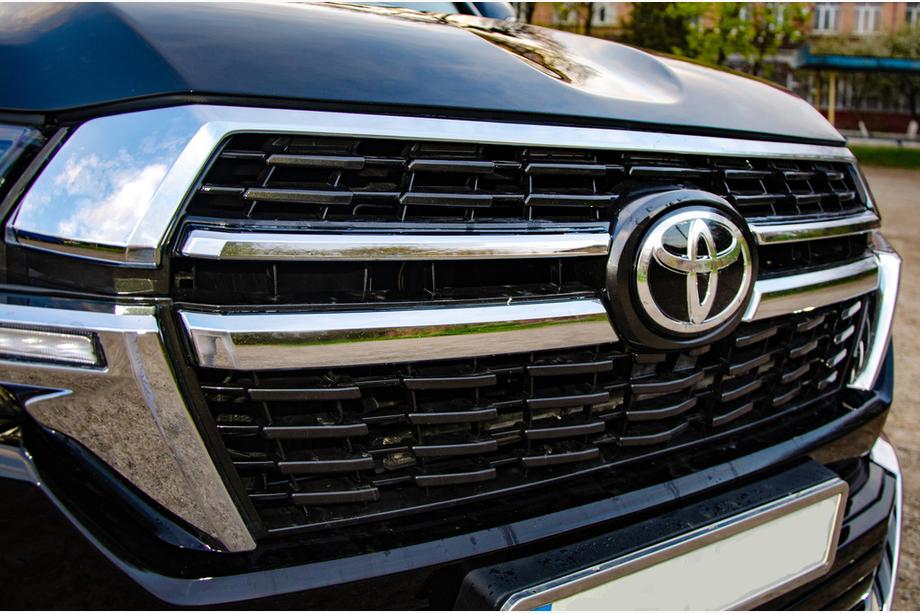 Toyota Land Cruiser 200 2007–2021 Facelift/ombyggnadskit från LC200 2008-2015 till 2021 Executive Foto 6