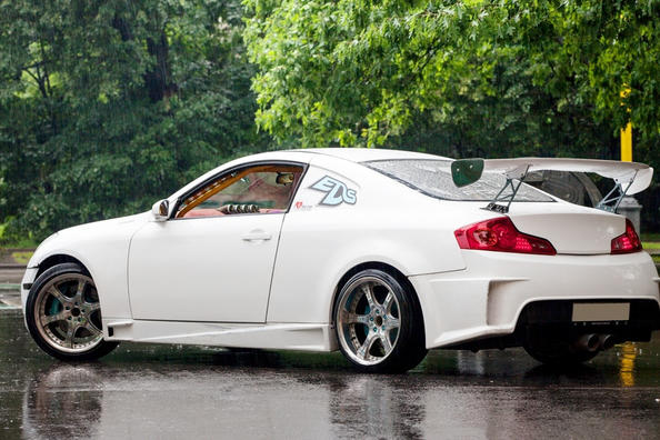Trimning av Nissan Skyline V35