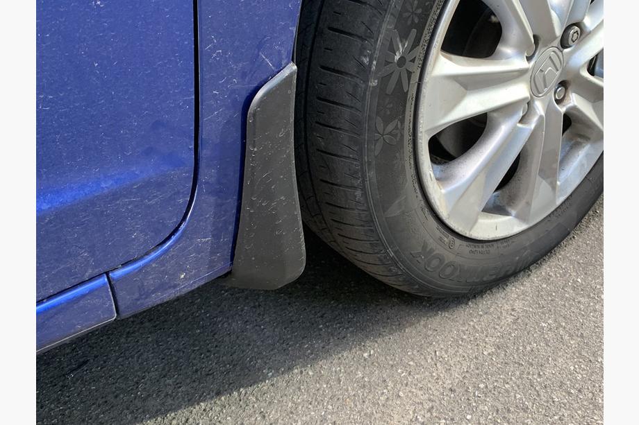 Honda FIT/Jazz 2014–2020 Stänkskydd Premium (4 st) Image