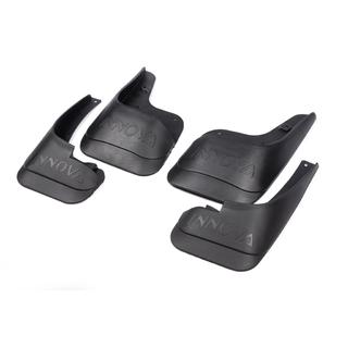 Stänkskydd Premium 2010-2015 (4 st) Toyota Innova 2004–2015 foto 2