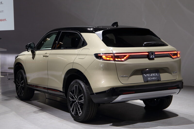 Ny generation av crossovern Honda HR-V presenterad