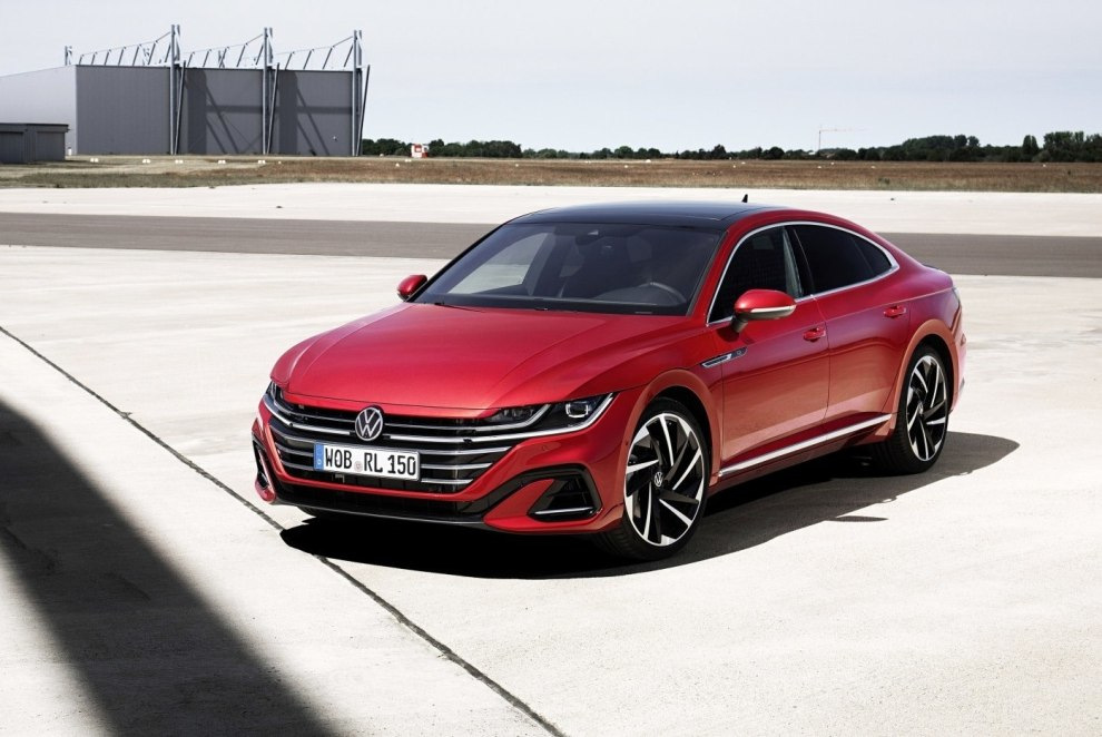 Uppdaterad Volkswagen Arteon liftback