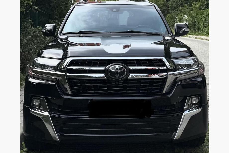 Toyota Land Cruiser 200 2007–2021 Kylargrill 2016-2021 (design 2021) Foto 11