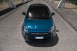 Test av den elektriska subkompakta halvkombin Fiat 500e foto 3