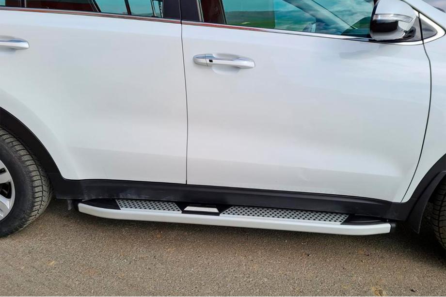Kia Sportage 2015–2021 Mevsim Grey sidosteg (2 st, aluminium) Image