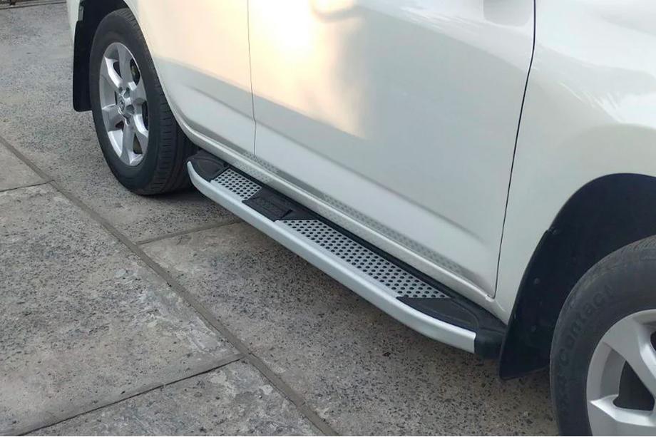 Toyota Rav 4 2006–2013 Mevsim Grey sidosteg (2 st, aluminium) Image