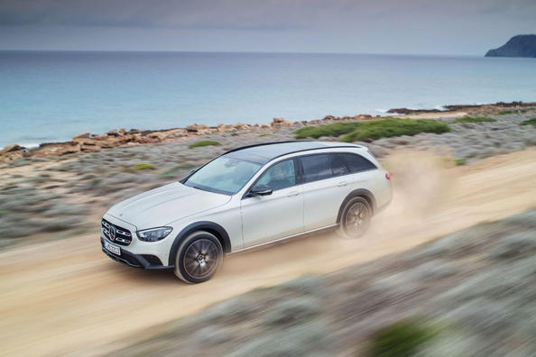 Mercedes-Benz E-Class All-Terrain: höjd kombi för tuffare vägar