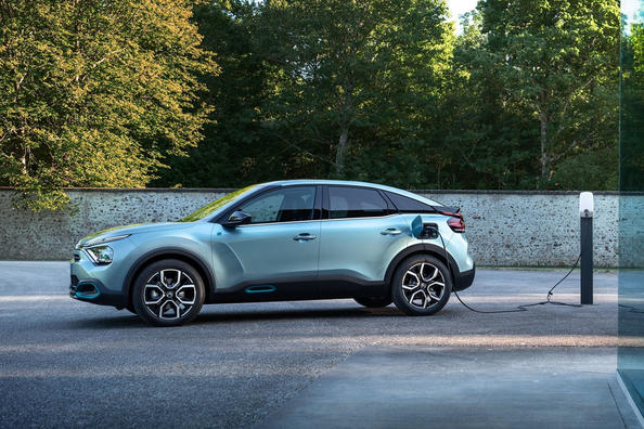Test av den elektriska halvkombin Citroen e-С4