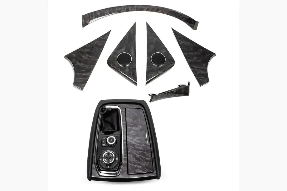 Nissan Patrol Y62 2010–2024 Interiör uppgraderingskit (2020) Image
