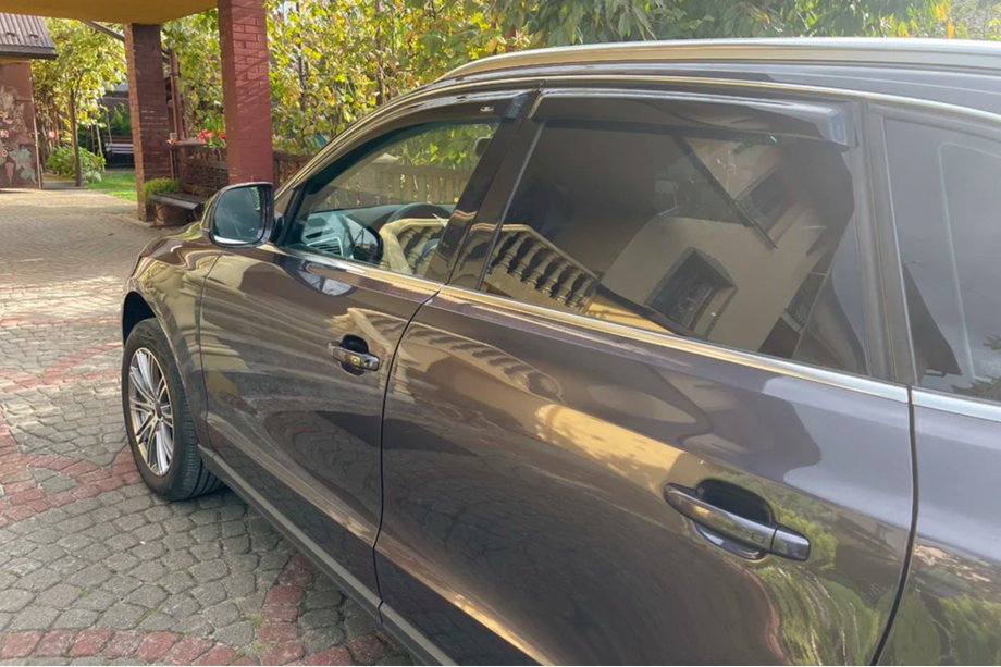 Audi Q5 2008–2017 Vindavvisare för sidorutor (4 st, HIC) Image